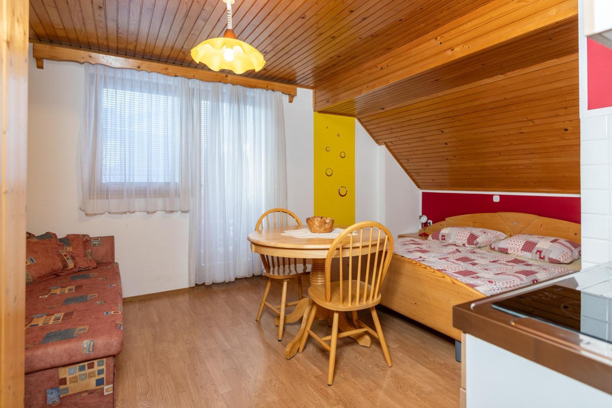 Apartments And Rooms Hodnik Slavko Bohinj Exterior foto